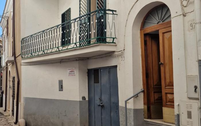 SOLUZIONE INDIPENDENTE ZONA CENTRALE