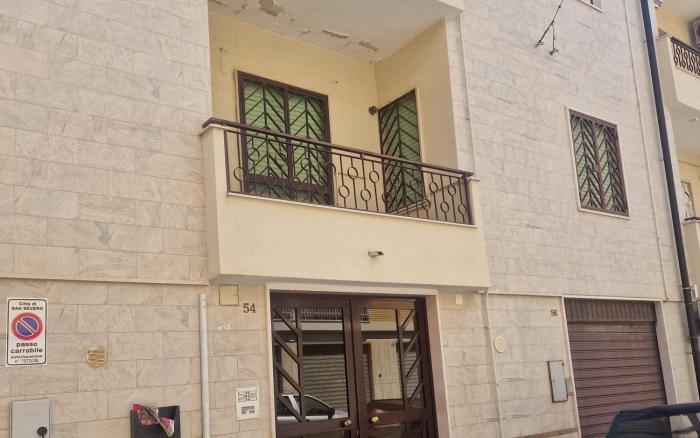 APPARTAMENTO PRIMO PIANO VIA GALVANI