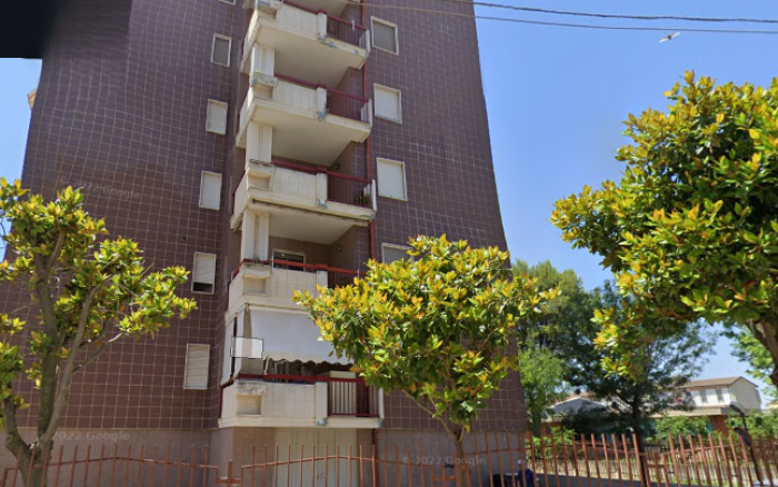 BOX PIANO TERRA VIA CARMICELLI